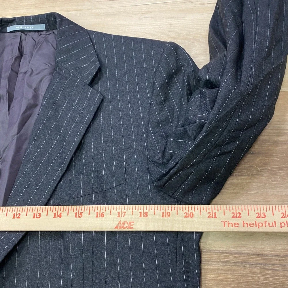 Hickey Freeman Sport Coat 40S Pinstripe Loro Piana Wool Madison Fit Gray Blazer